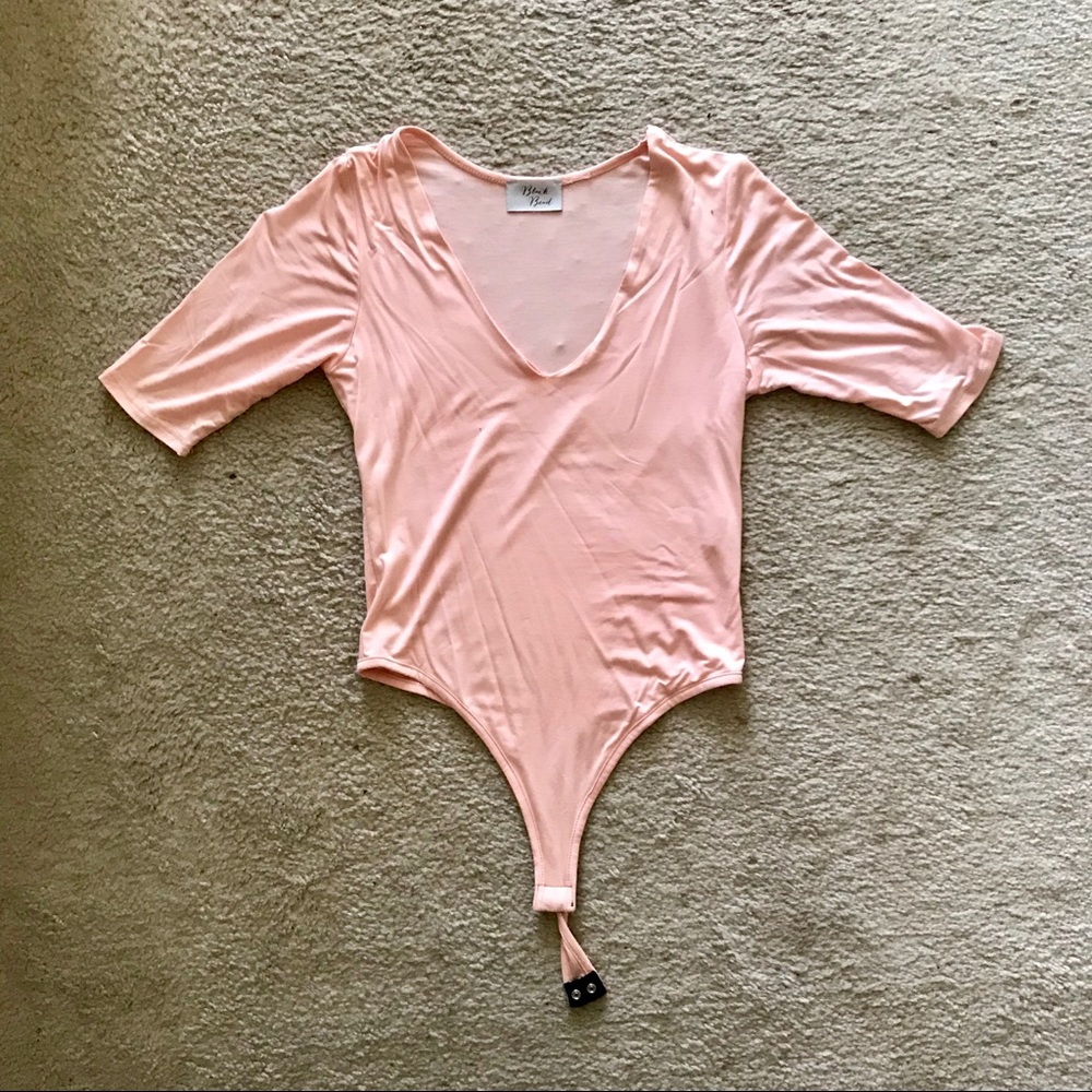 Low V-neck Bodysuit
